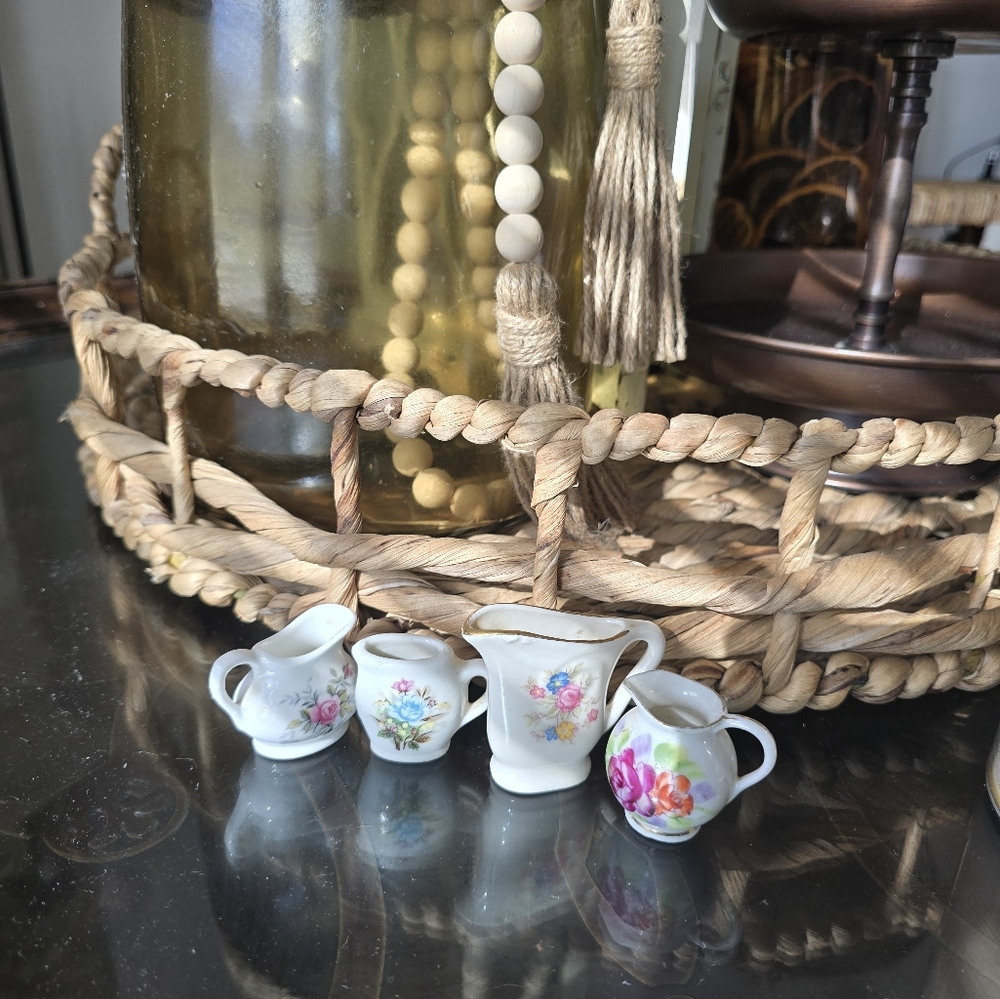 Miniature porcelain pitchers